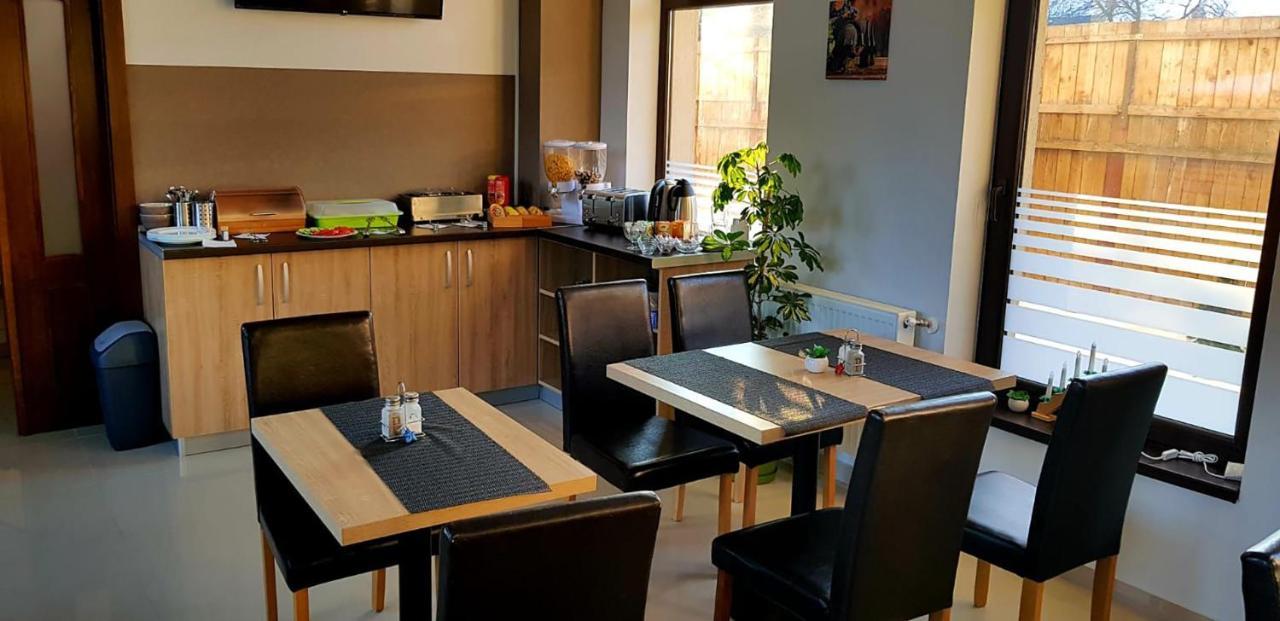 Vila William'S Μπρασόβ Εξωτερικό φωτογραφία